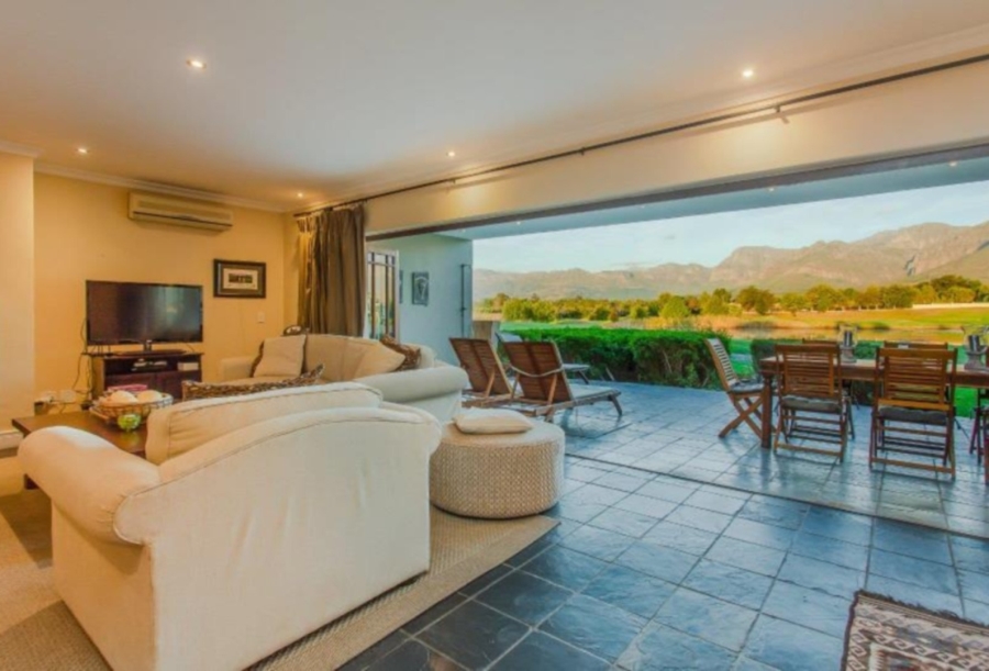 To Let 4 Bedroom Property for Rent in Boschenmeer Golf Country Estate Western Cape